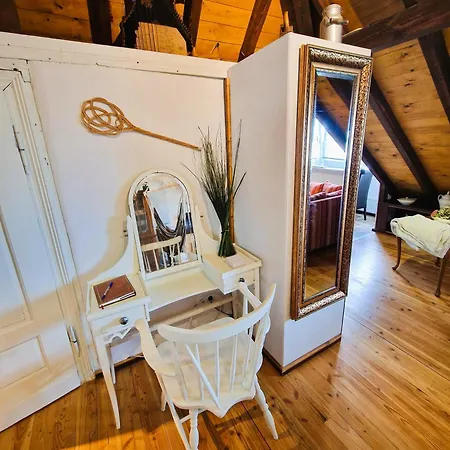 Apartment Romantik Dachstudio Bergische Oase Bis 4 Personen *